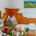 Riedhof-zuahaus * Breitenbach am Inn