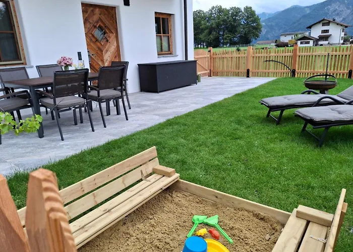 Riedhof-zuahaus アパート *