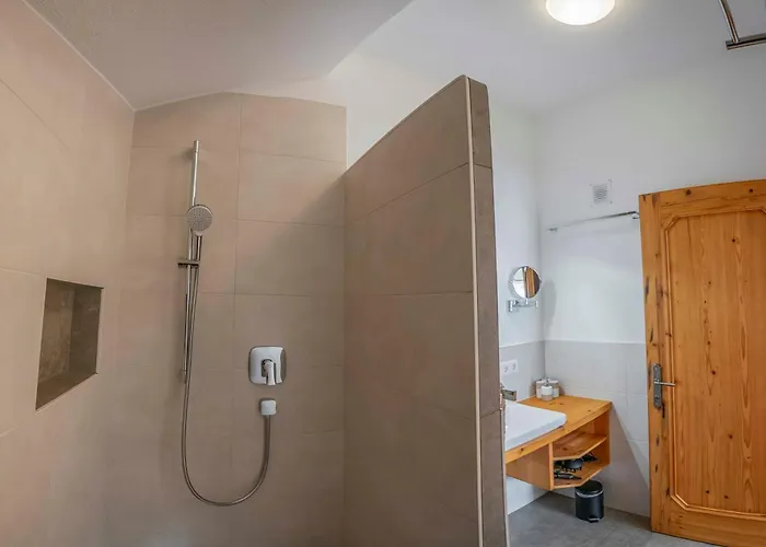 Riedhof-zuahaus * Breitenbach am Inn