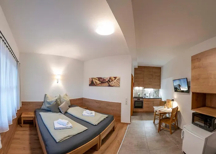 Riedhof-zuahaus アパート