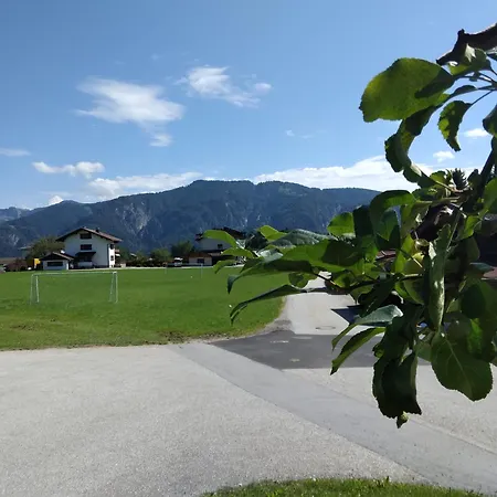 Riedhof-zuahaus * Breitenbach am Inn