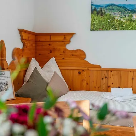 Riedhof-zuahaus * Breitenbach am Inn
